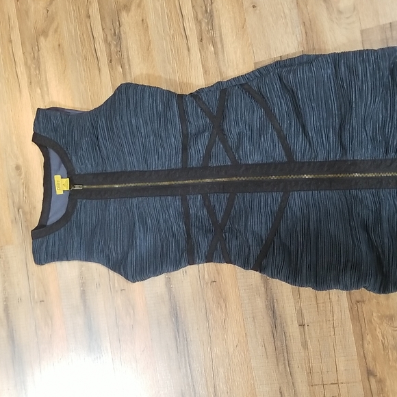 DAISY Body Con Blue Ruched Dress Full Zip Front Dress with Black Trim - Picture 4 of 16